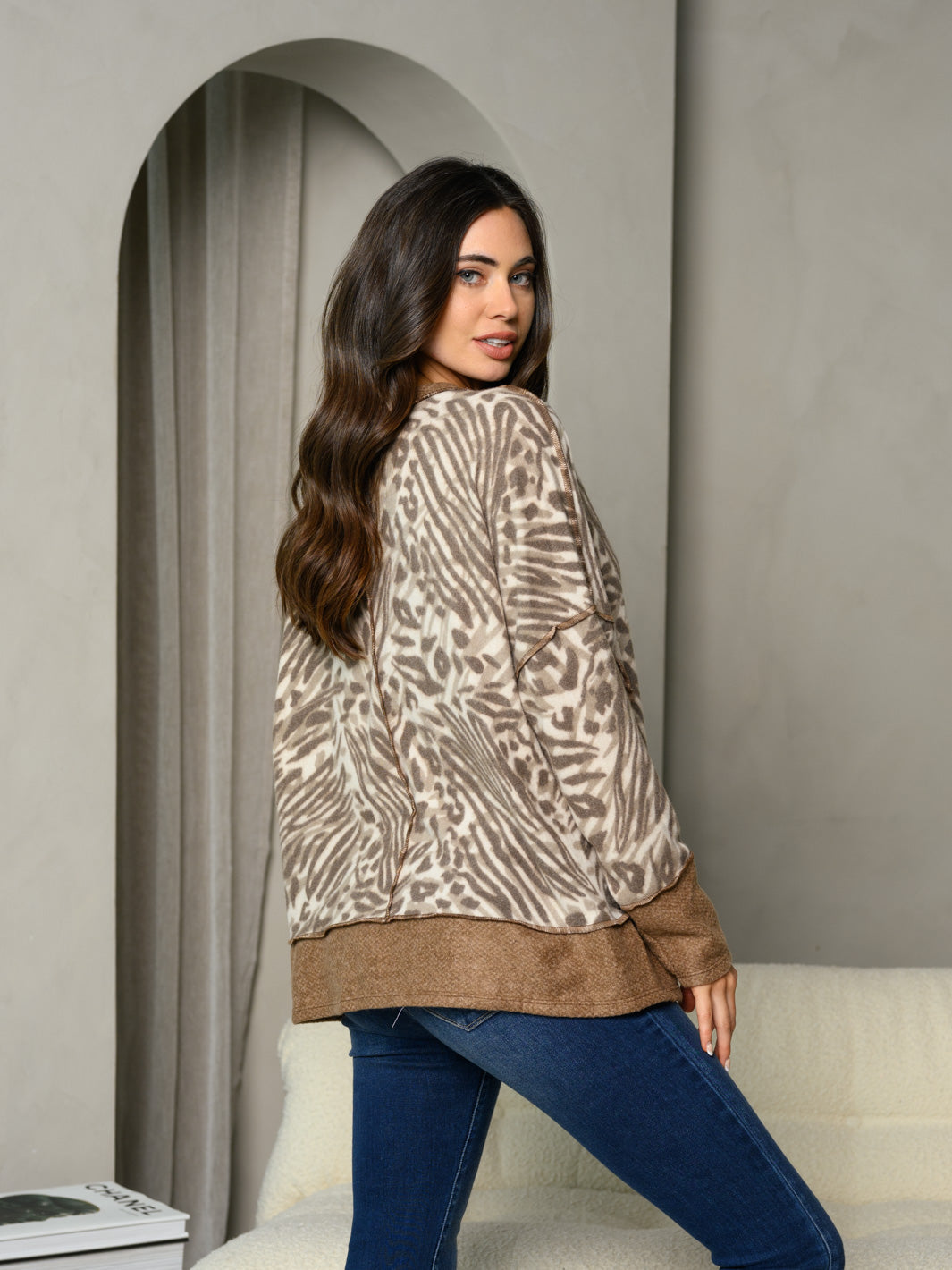 WOMEN'S LONG SLEEVE ANIMAL PRINT TUNIC TOP