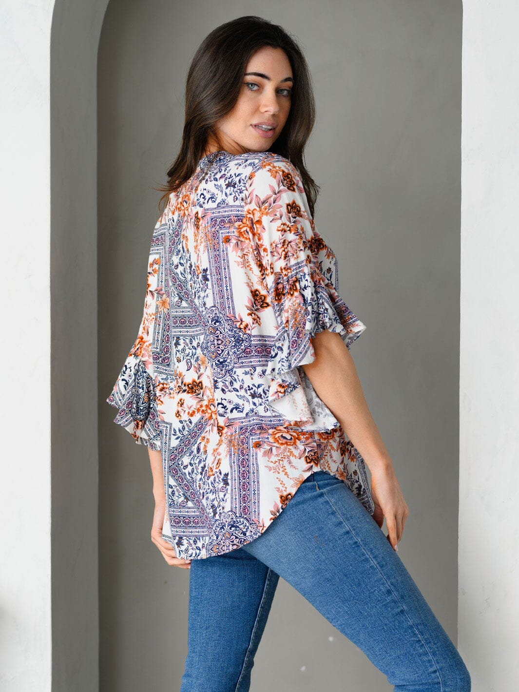 WOMEN'S 3/4 FLARE SLEEVE MULTI PRINT TOP – Wholesalefashiontrends.com