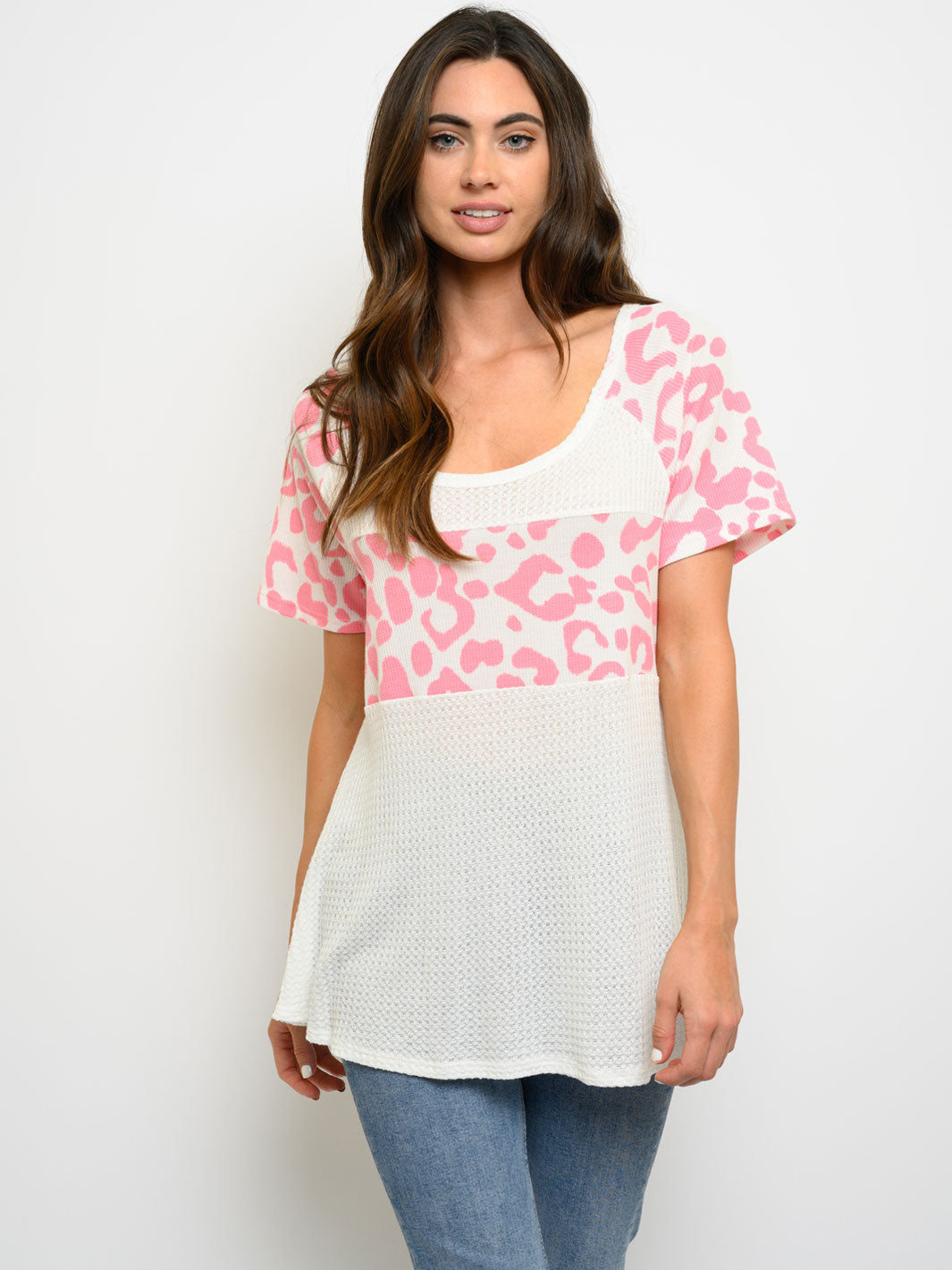 WOMEN'S SHORT SLEEVE ANIMAL PRINT TUNIC TOP