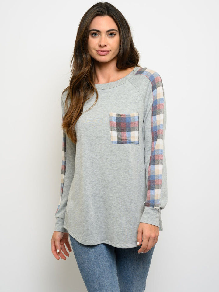 WOMEN'S PLAID LONG SLEEVE FRONT POCKET TOP