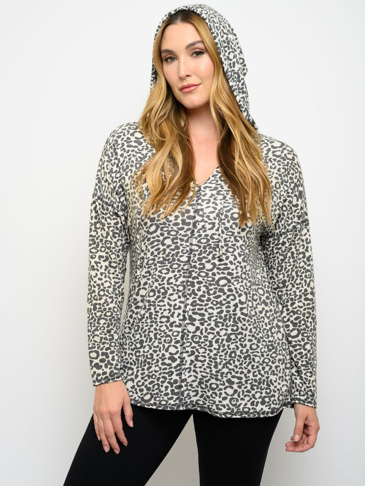 PLUS SIZE ANIMAL PRINT LONG SLEEVE HOODIE TOP