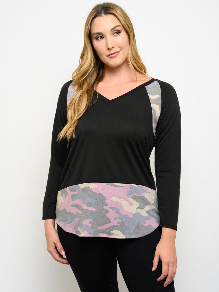 PLUS SIZE CAMO PRINT LONG SLEEVE TOP
