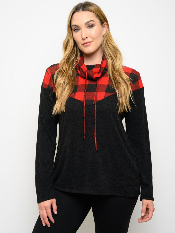 PLUS SIZE TURTLE NECK LONG SLEEVE TOP