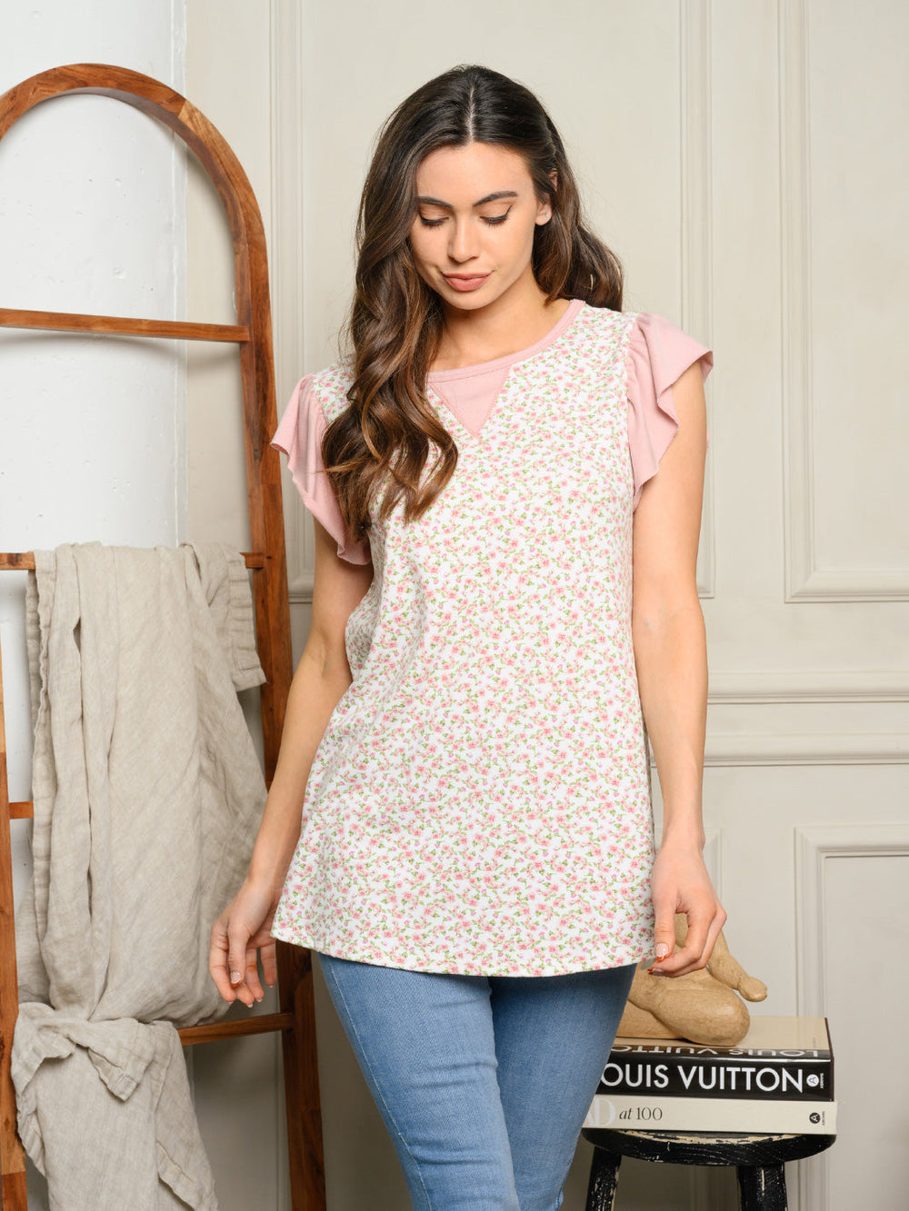 WOMEN'S SHORT SLEEVE FLORAL RUFFLE TOP
