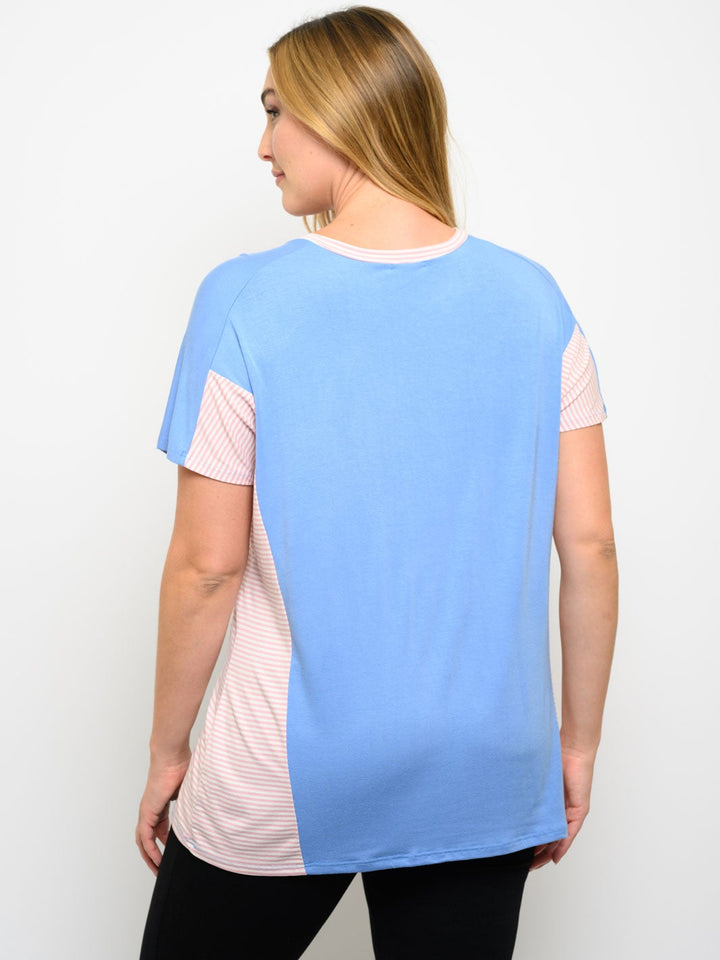 PLUS SIZE SHORT SLEEVE COLORBLOCK V-NECK TOP