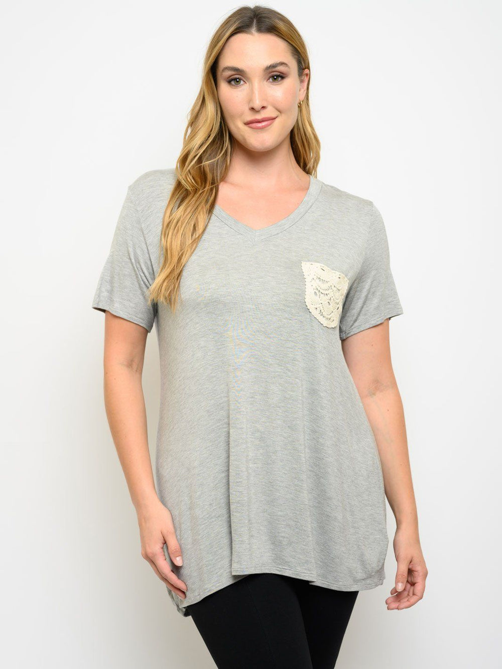 PLUS SIZE TUNIC FRONT POCKET SHORT SLEEVE TOP