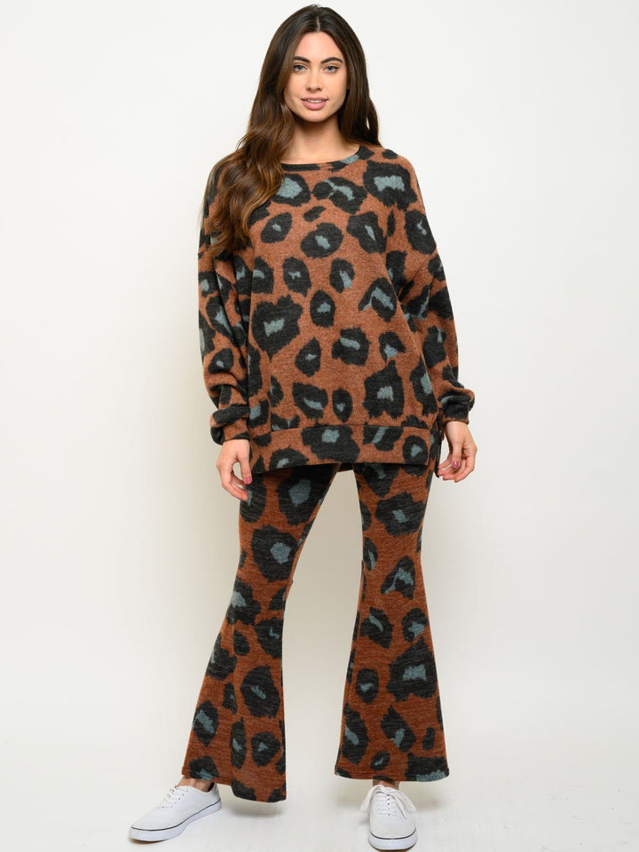 WOMEN'S ANIMAL PRINT FLARE PANTS