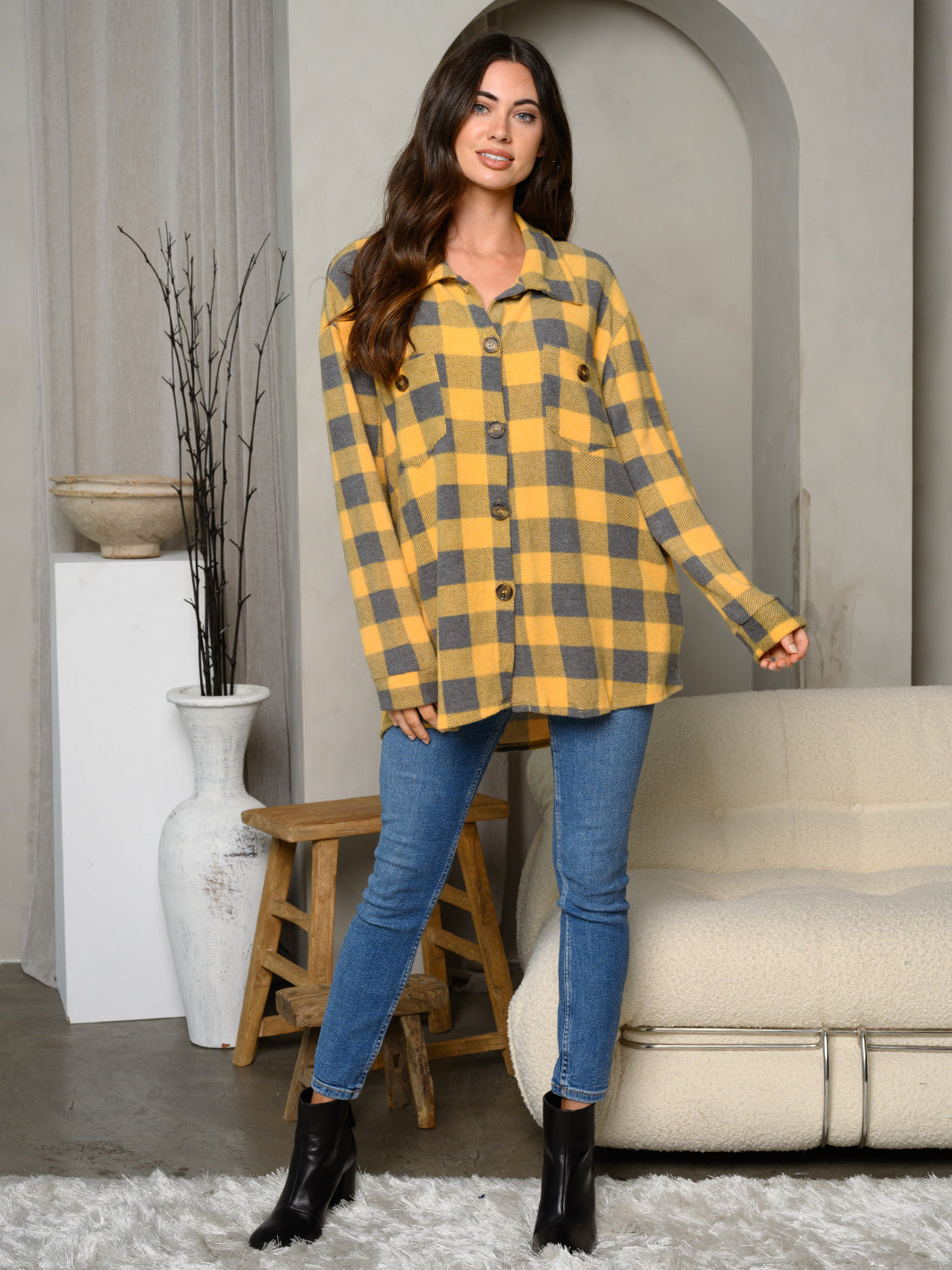 WOMEN'S LONG SLEEVE BUTTON UP PLAID TOP