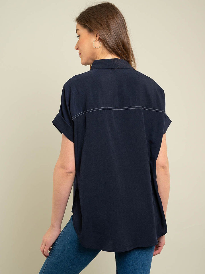 WOMEN'S WOVEN FRONT POCKETS TOP