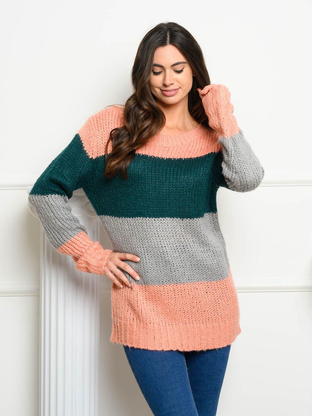 WOMEN'S LONG SLEEVE COLORBLOCK SWEATER