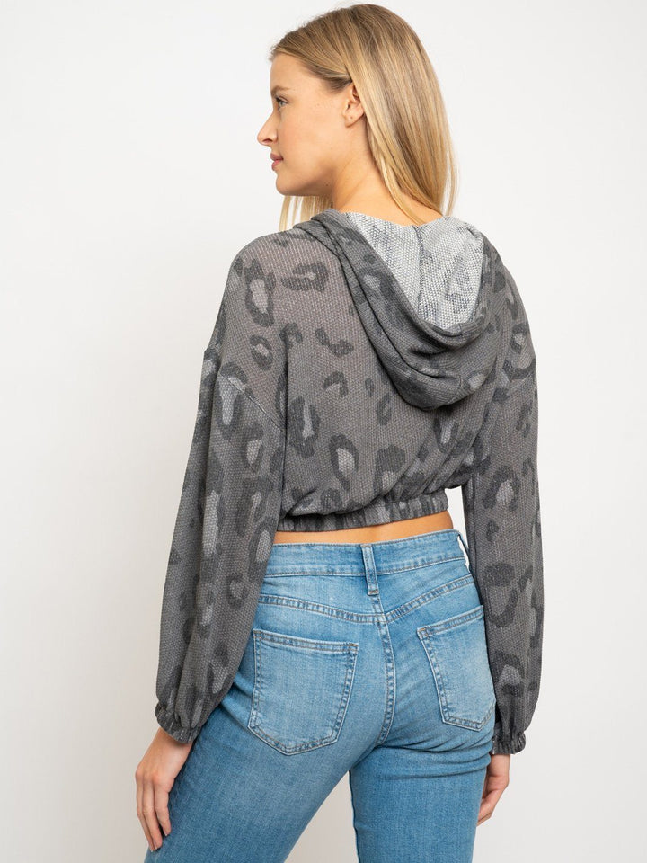 WOMEN'S ANIMAL PRINT CROP HOODIE TOP