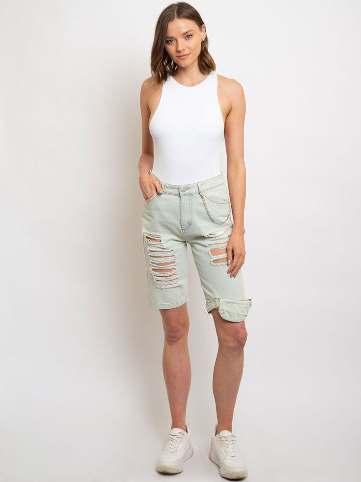 WOMEN'S DENIM DISTRESSED CAPRI SHORTS