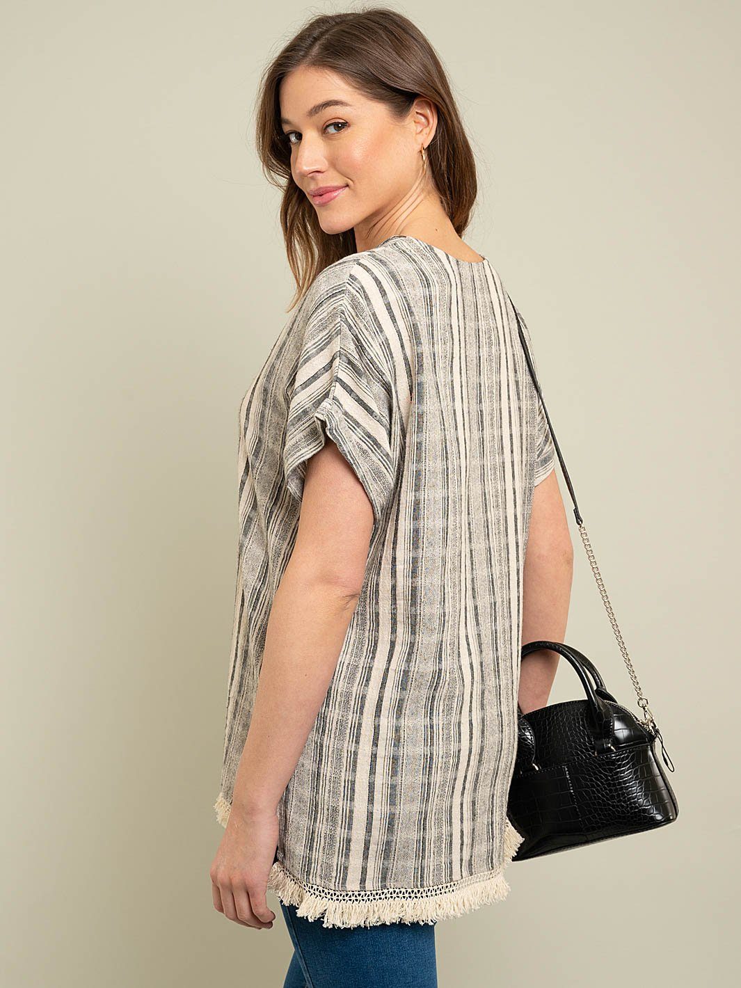 WOMEN'S STRIPE WOVEN TOP WITH FRINGE DETAIL