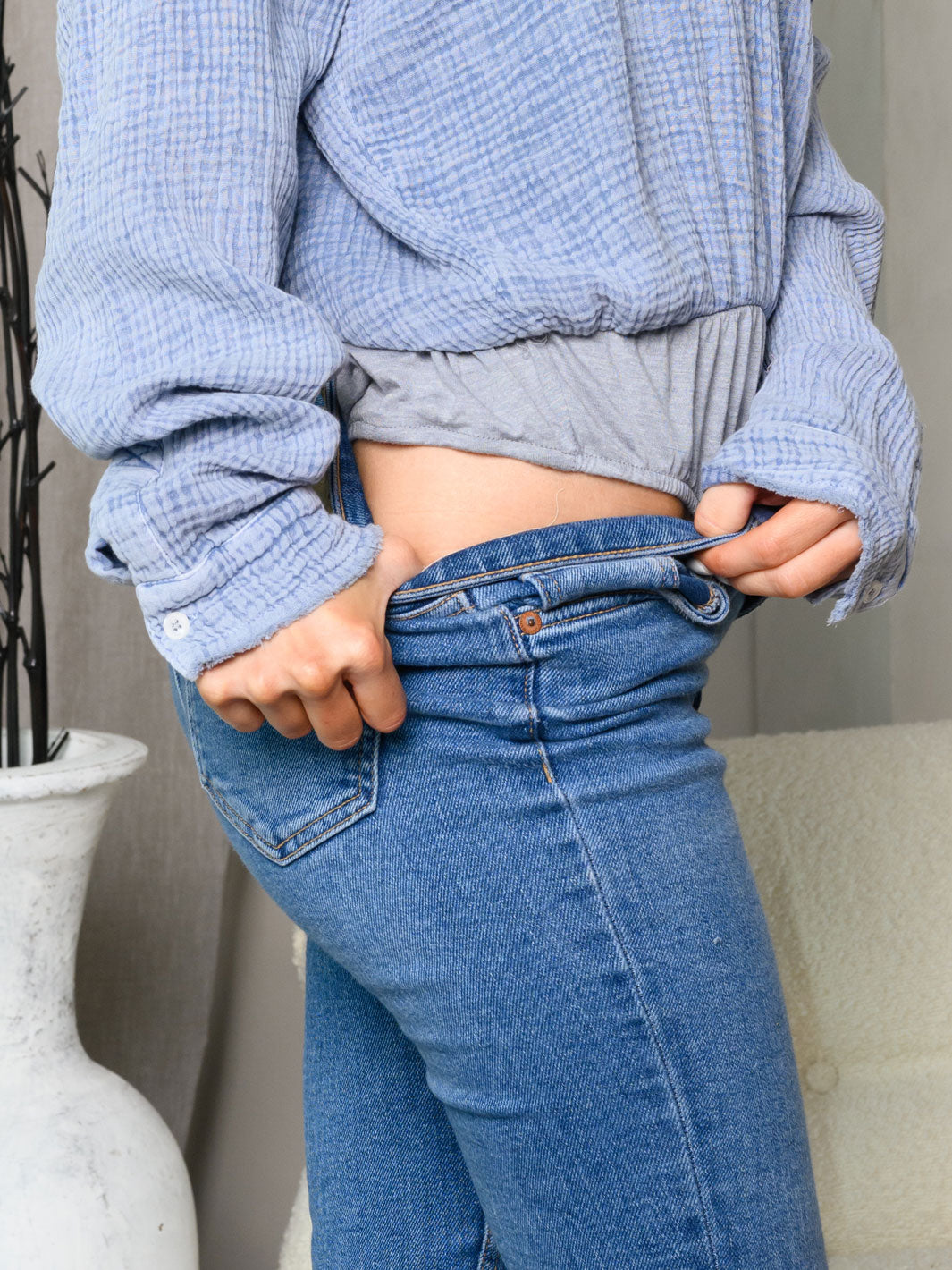 WOMEN'S LONG SLEEVE BUTTON UP SOLID BODYSUIT