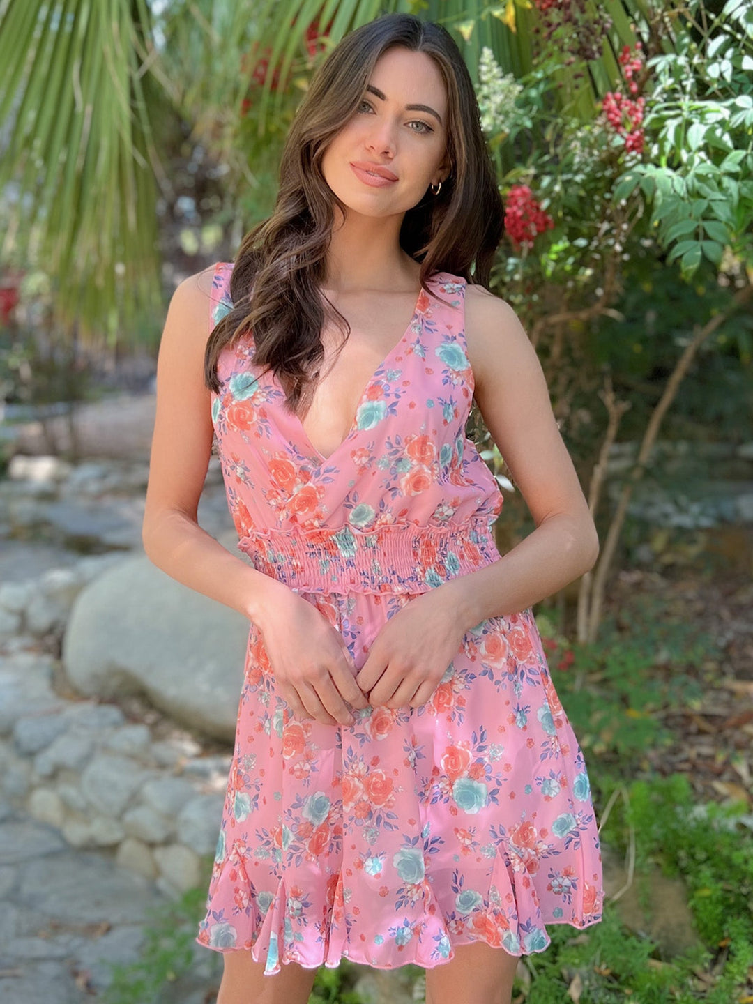 WOMEN'S SLEEVELESS V-NECK FLORAL MINI DRESS