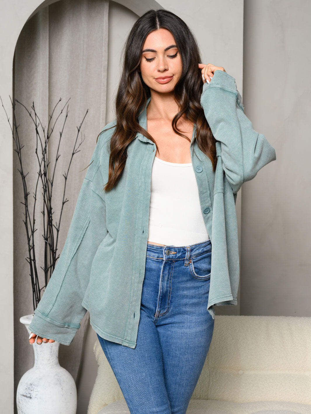 WOMEN'S LONG SLEEVE MINERAL WASHED BUTTON UP JACKET