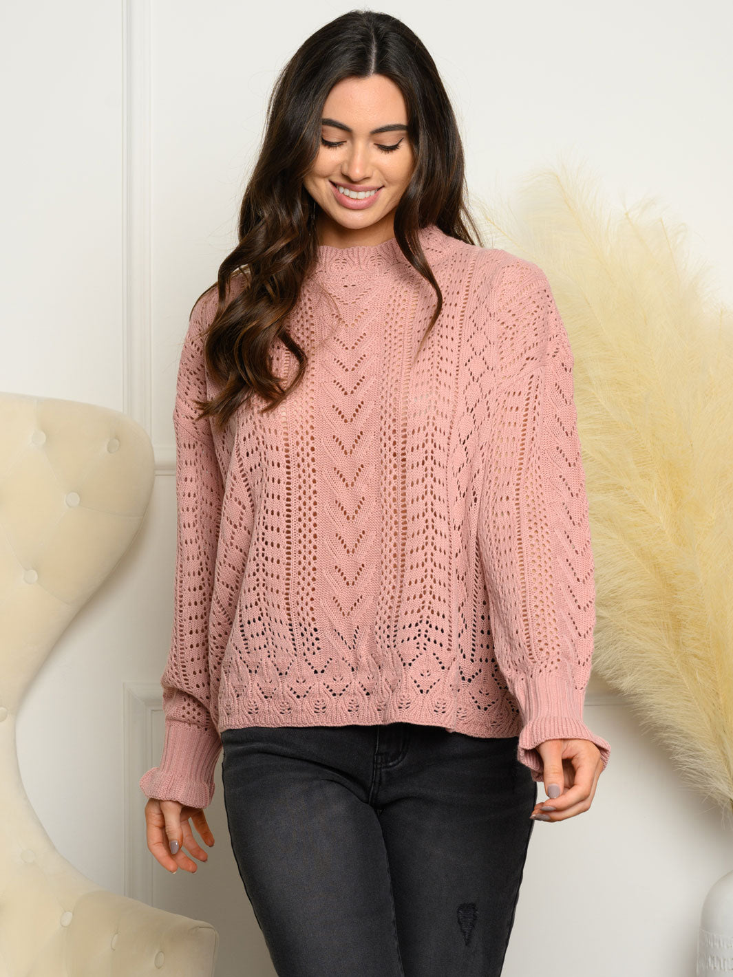 WOMEN'S LONG SLEEVE SWEATER
