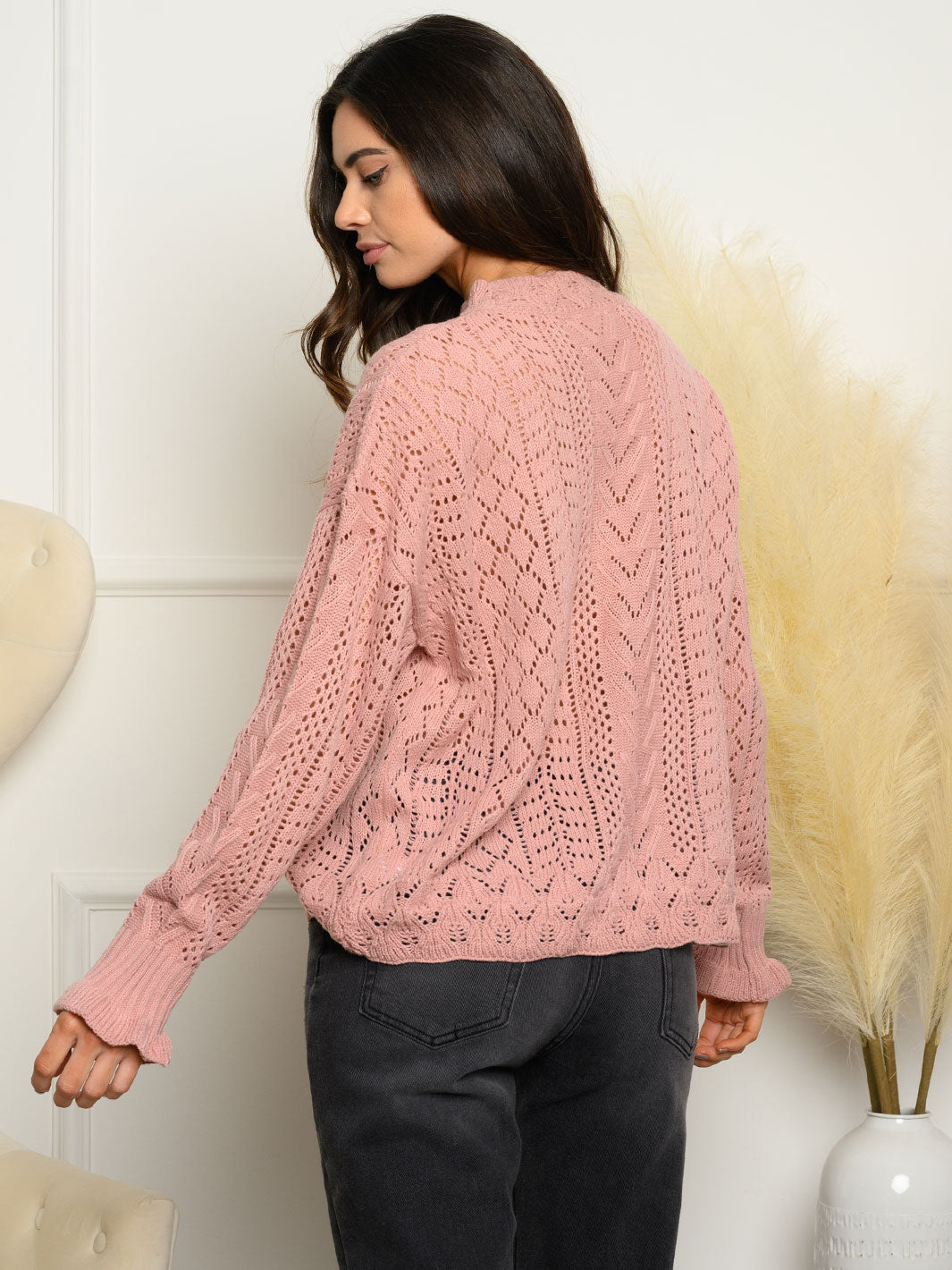 WOMEN'S LONG SLEEVE SWEATER
