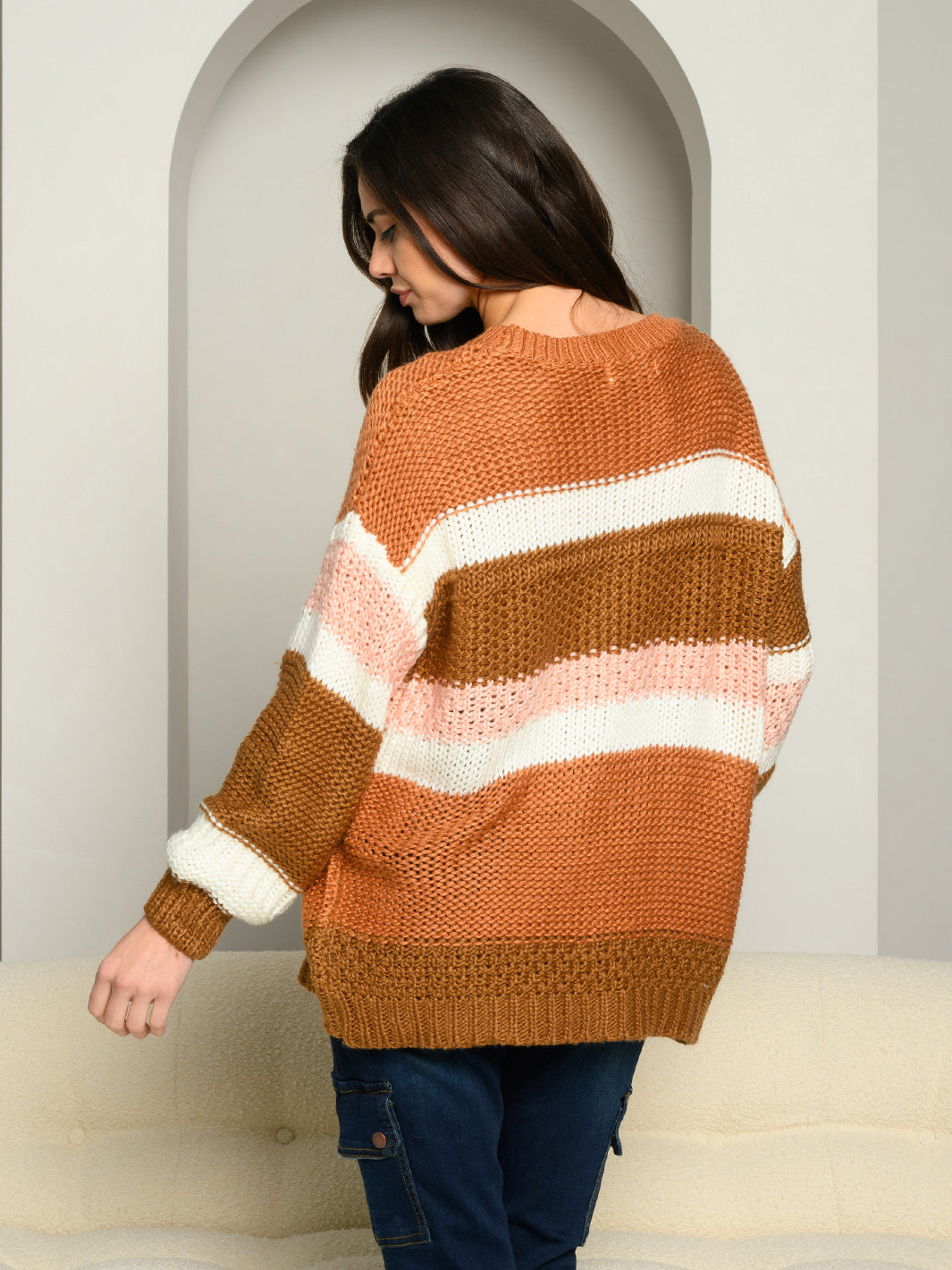WOMEN'S LONG SLEEVE COLOR BLOCK SWEATER