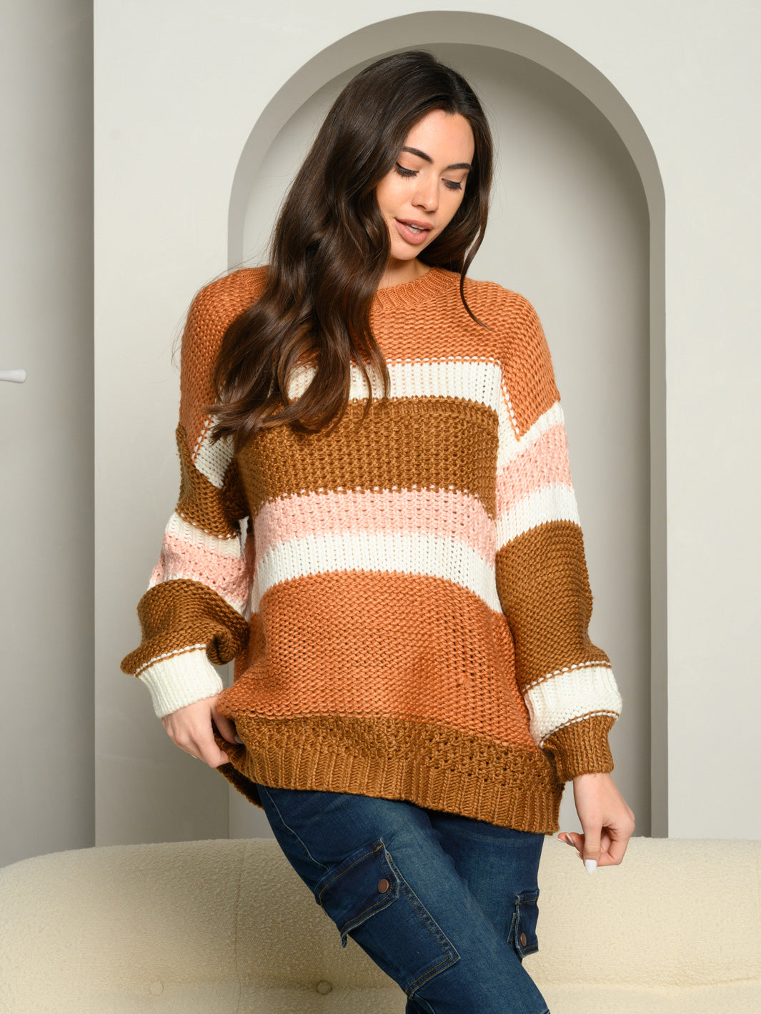 WOMEN'S LONG SLEEVE COLOR BLOCK SWEATER