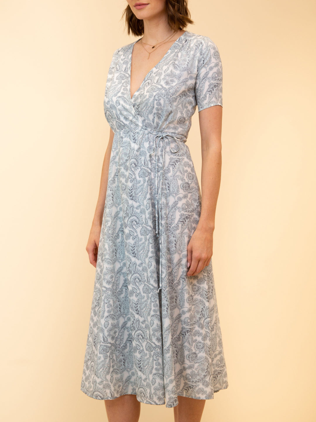 WOMEN'S WRAP FLORAL DRESS