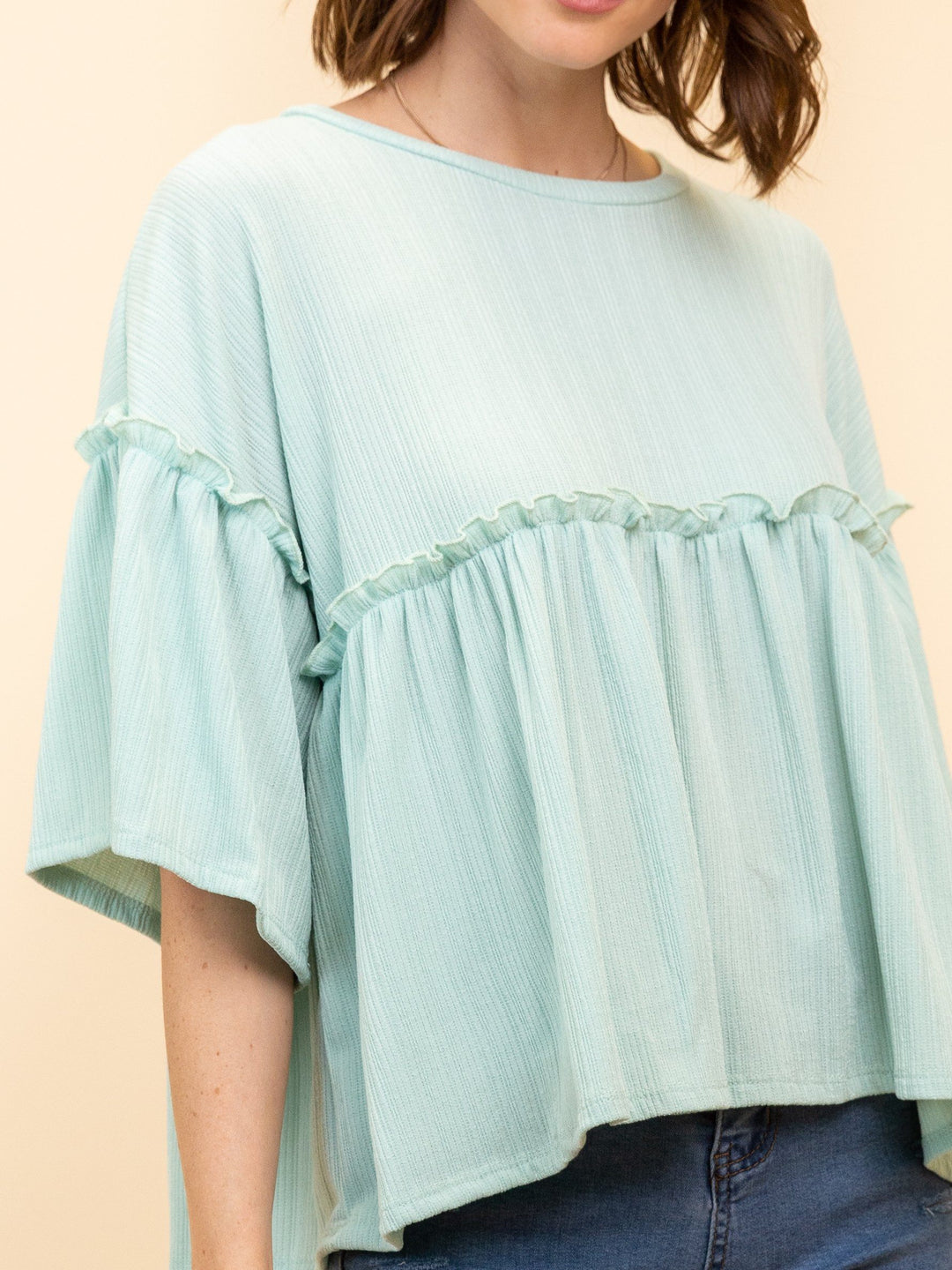 WOMEN'S RUFFLE BLOUSE