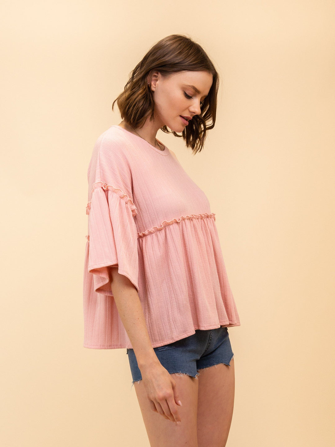 WOMEN'S RUFFLE BLOUSE