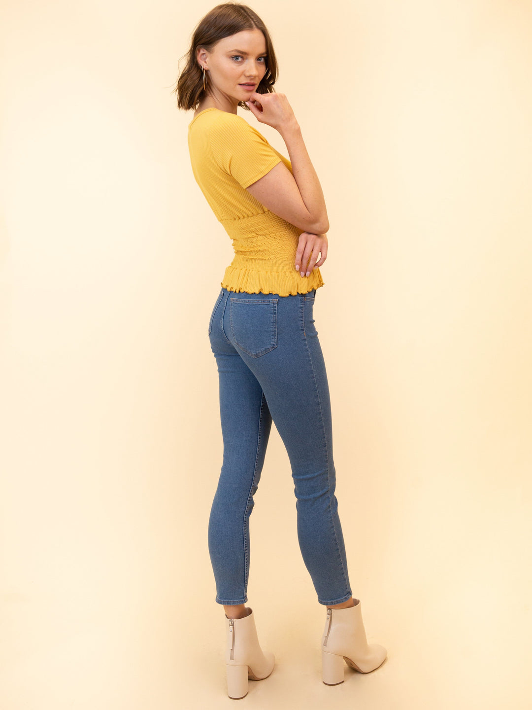 WOMEN'S SMOCKED WASIT TOP