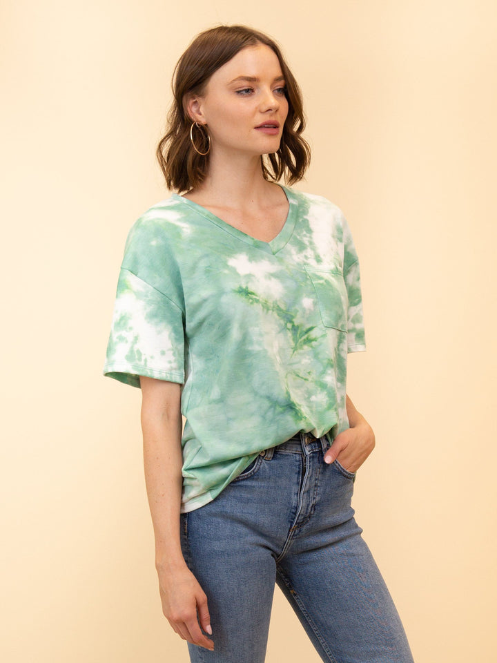 WOMEN'S V-NECK TIE DYE TOP