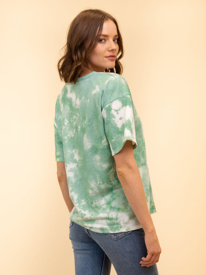 WOMEN'S V-NECK TIE DYE TOP