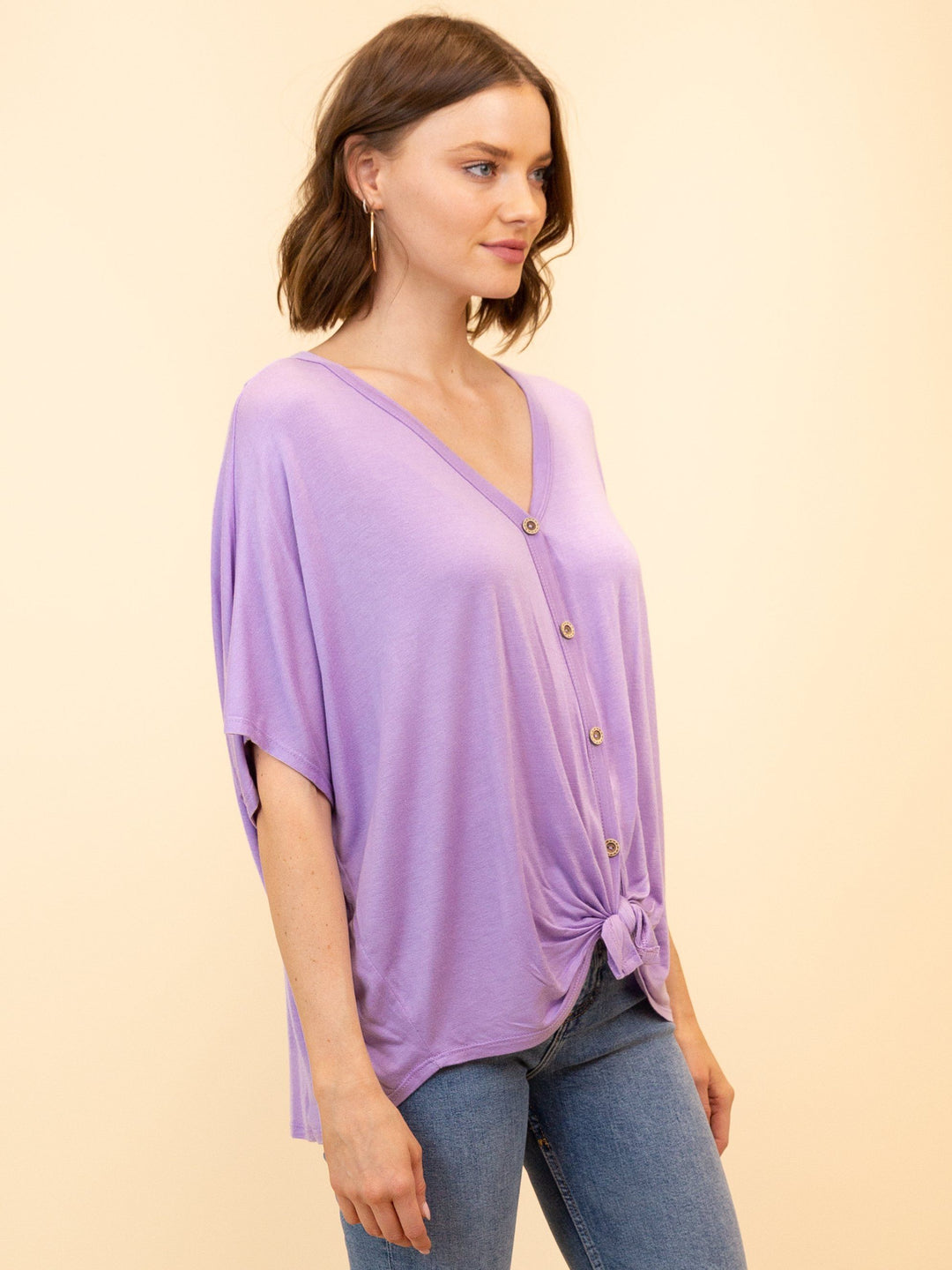 WOMEN'S TIE FRONT KNIT TOP