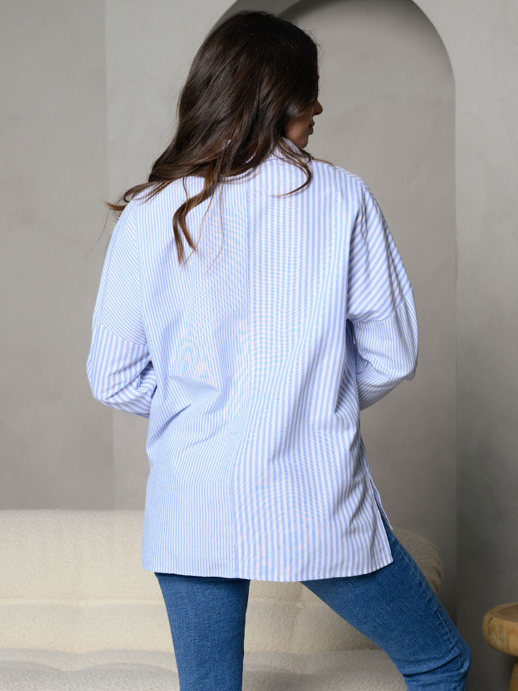 WOMEN'S STRIPES COLLAR BUTTON DOWN FRONT POCKET DETAIL LONG SLEEVE TOP