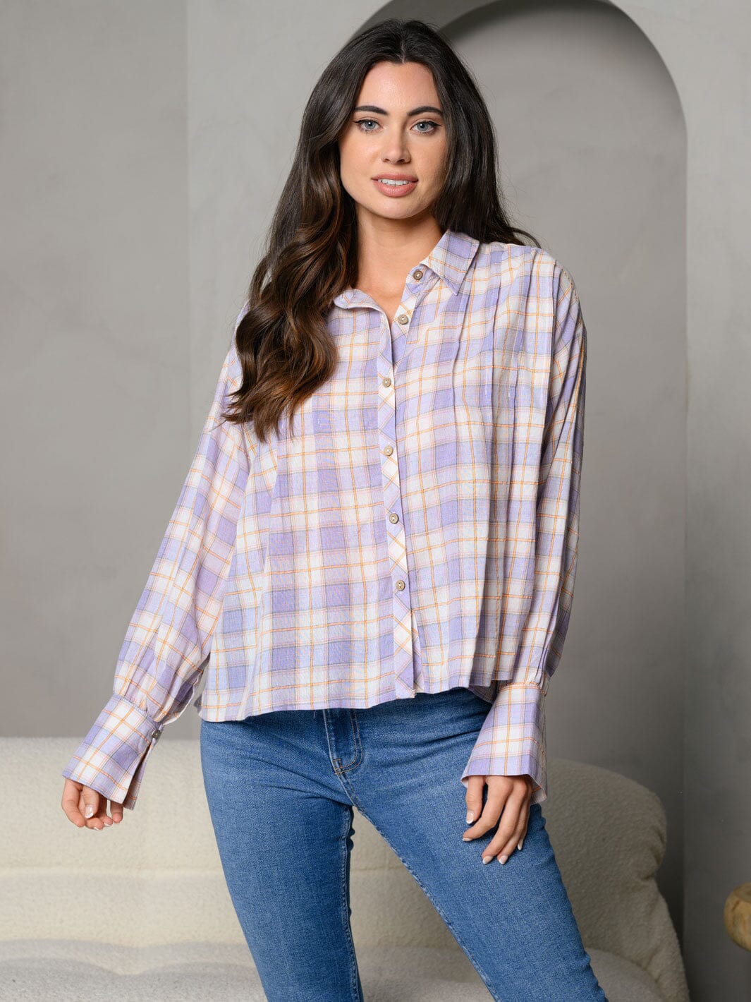 WOMEN'S STRIPES COLLAR BUTTON DOWN FRONT POCKET DETAIL LONG SLEEVE TOP