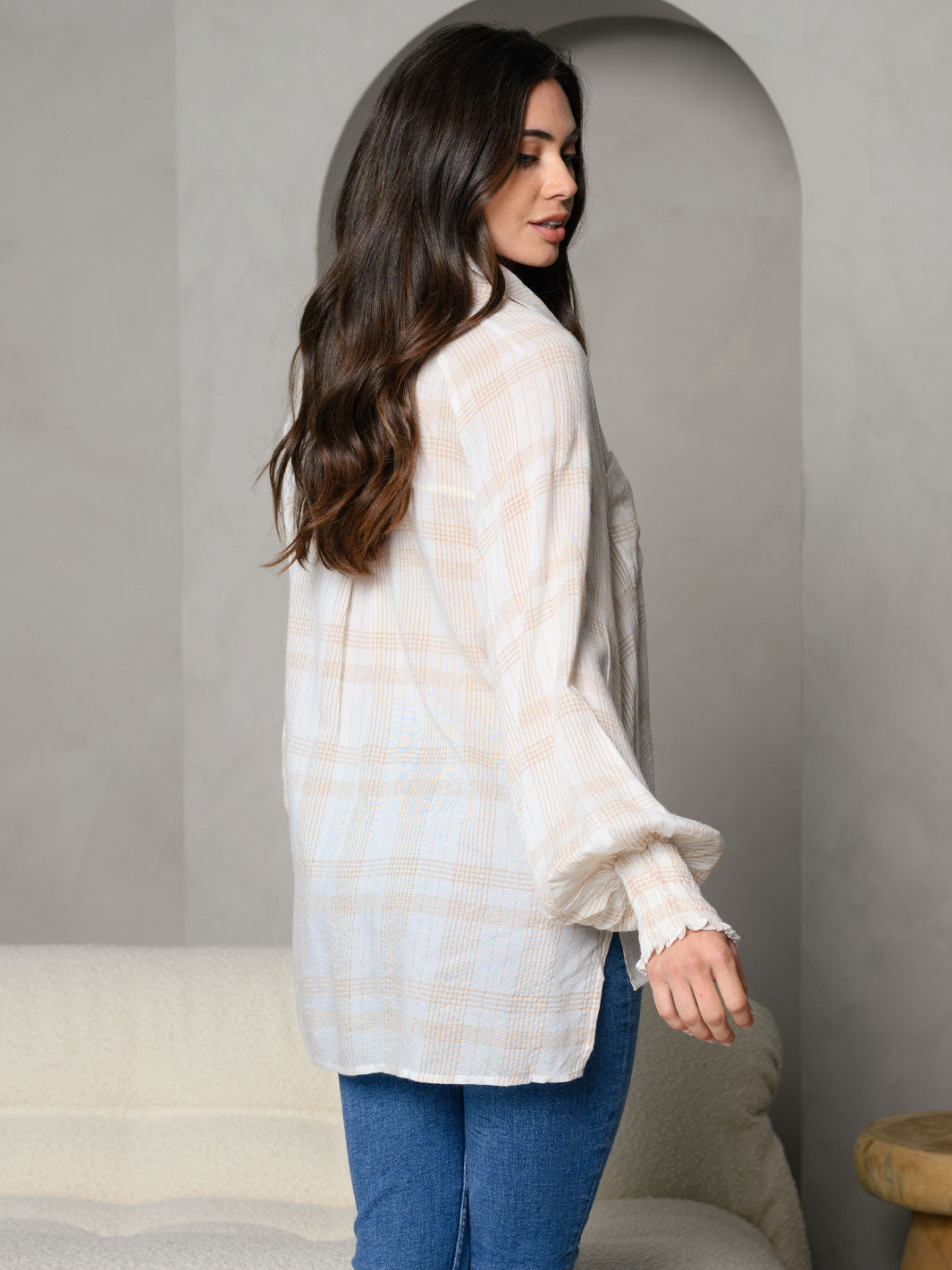 WOMEN'S STRIPES COLLAR BUTTON DOWN FRONT POCKET DETAIL LONG SLEEVE TOP