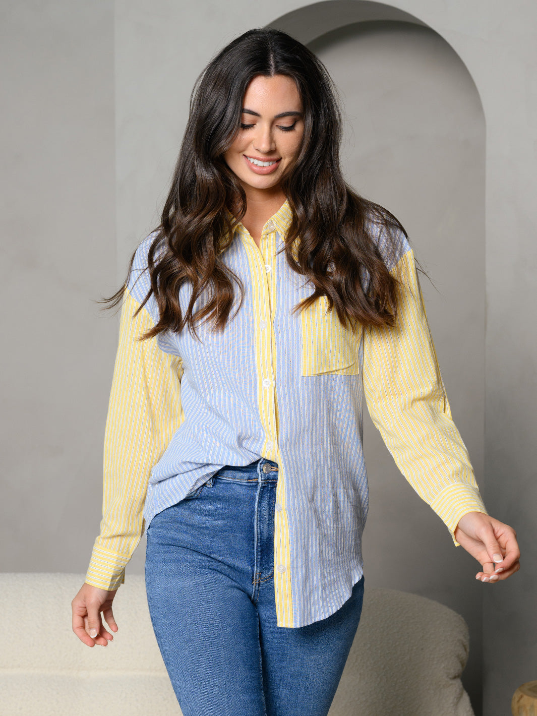 WOMEN'S STRIPES COLLAR BUTTON DOWN FRONT POCKET DETAIL LONG SLEEVE TOP