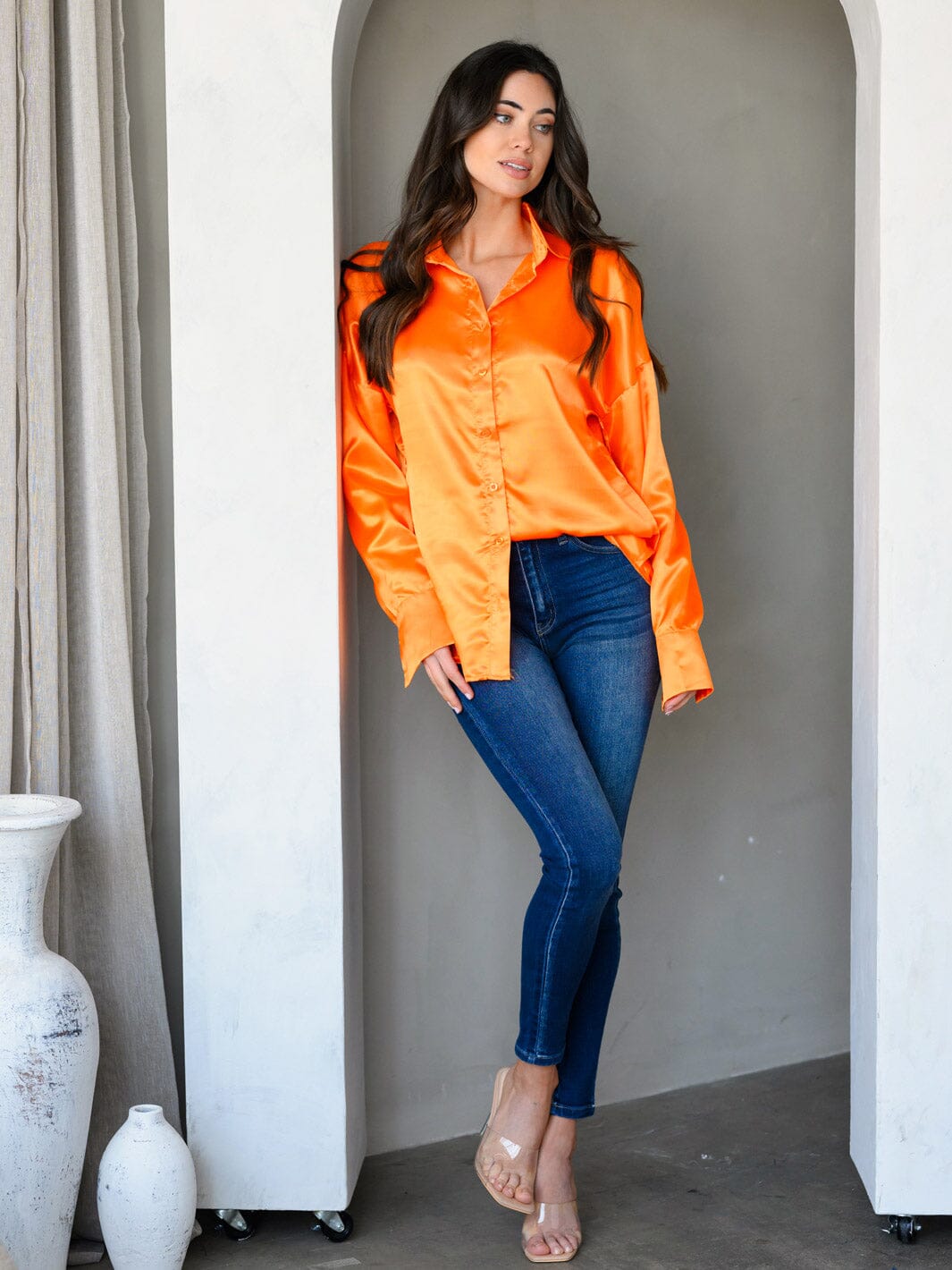 WOMEN'S LONG SLEEVE BUTTON UP SILK TOP