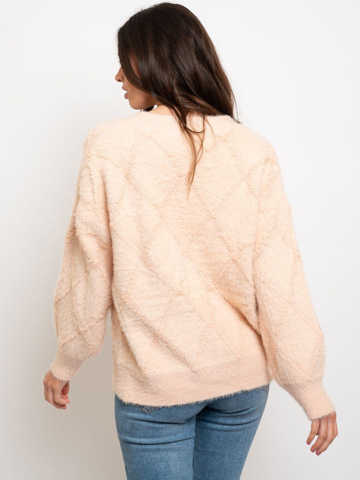 WOMEN'S PEACH DIAMOND CONTRAST SWEATER