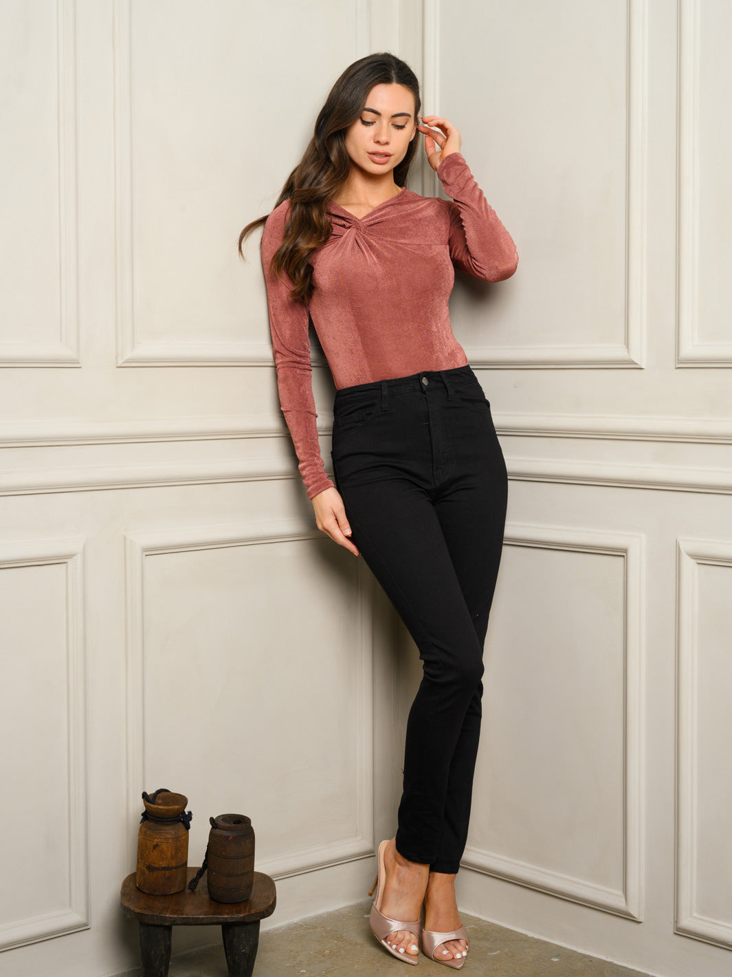 WOMEN'S LONG SLEEVE SLINKY TWIST DETAIL BODYSUIT