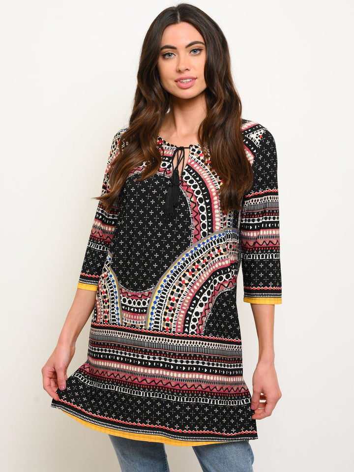 WOMEN'S BORDER PRINTTED 3/4 SLEEVES TOP