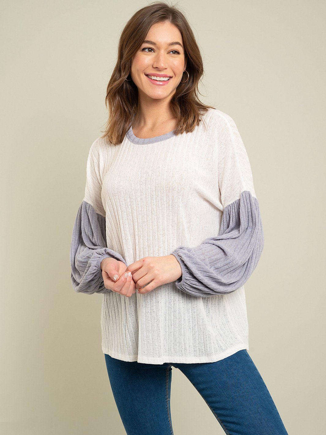 WOMEN'S BALOON SLEEVE RIBBED KNIT TOP