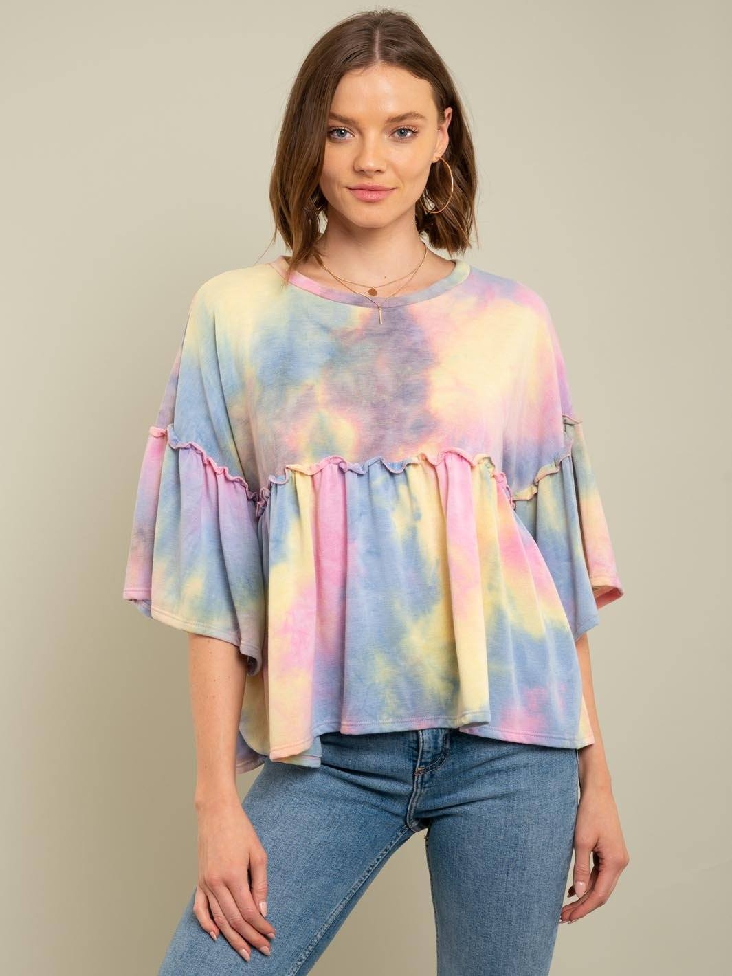 WOMEN'S TIE DYE RUFFLE TOP
