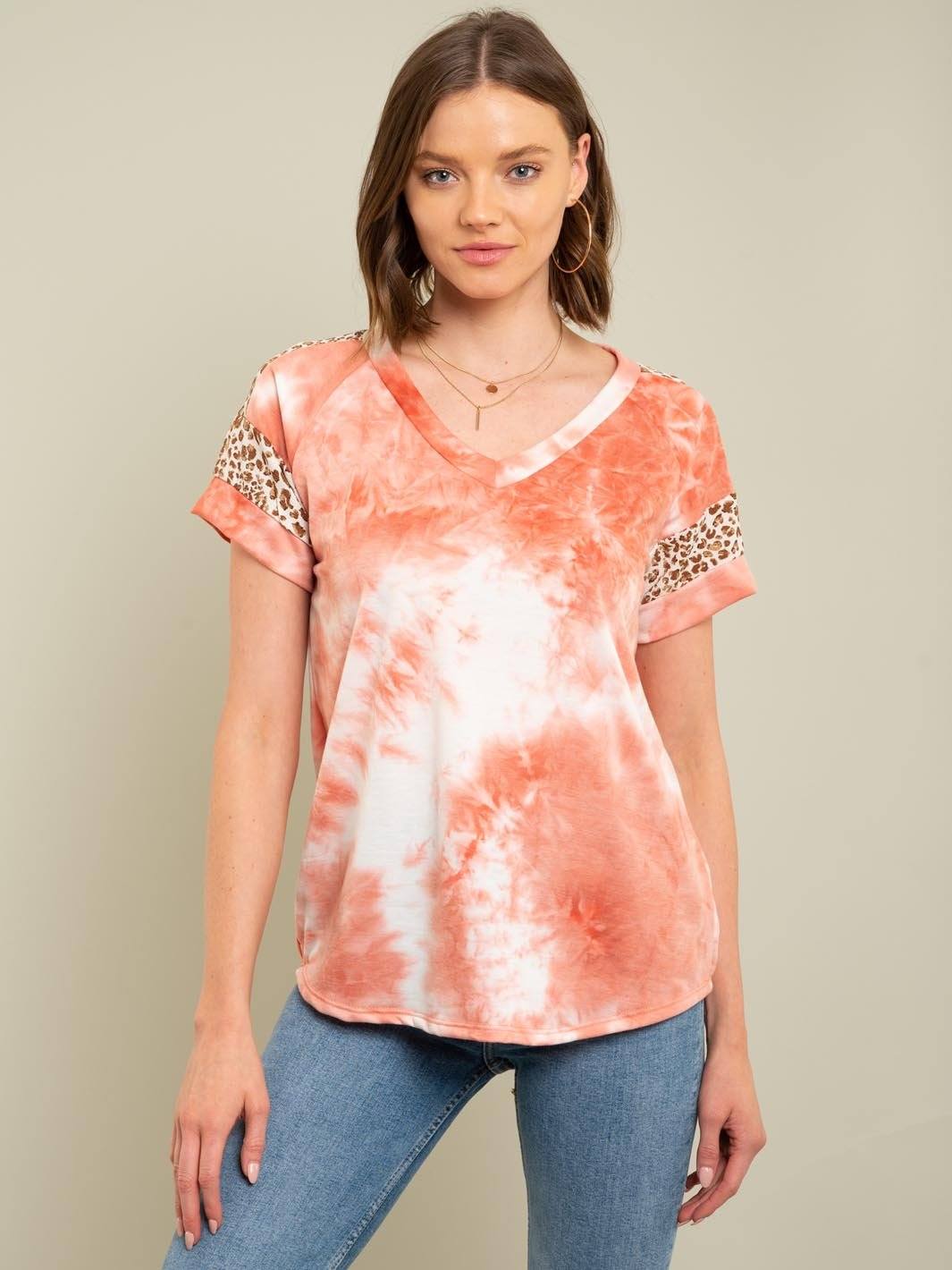 WOMEN'S TIE DYE V-NECK TOP