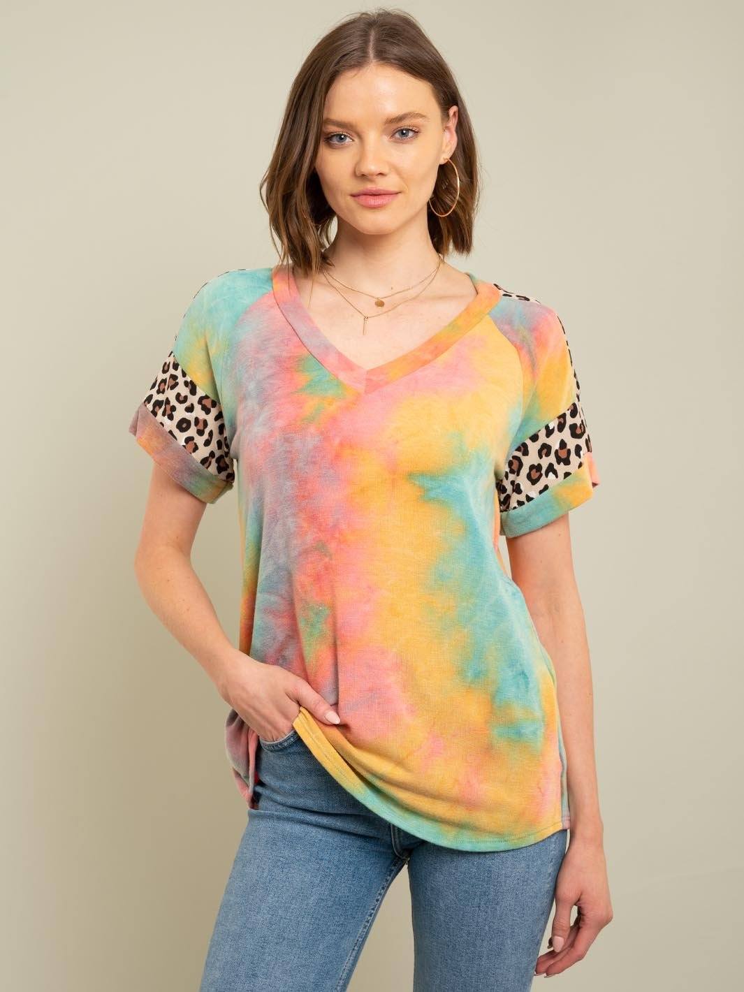 WOMEN'S V-NECK TIE DYE TOP