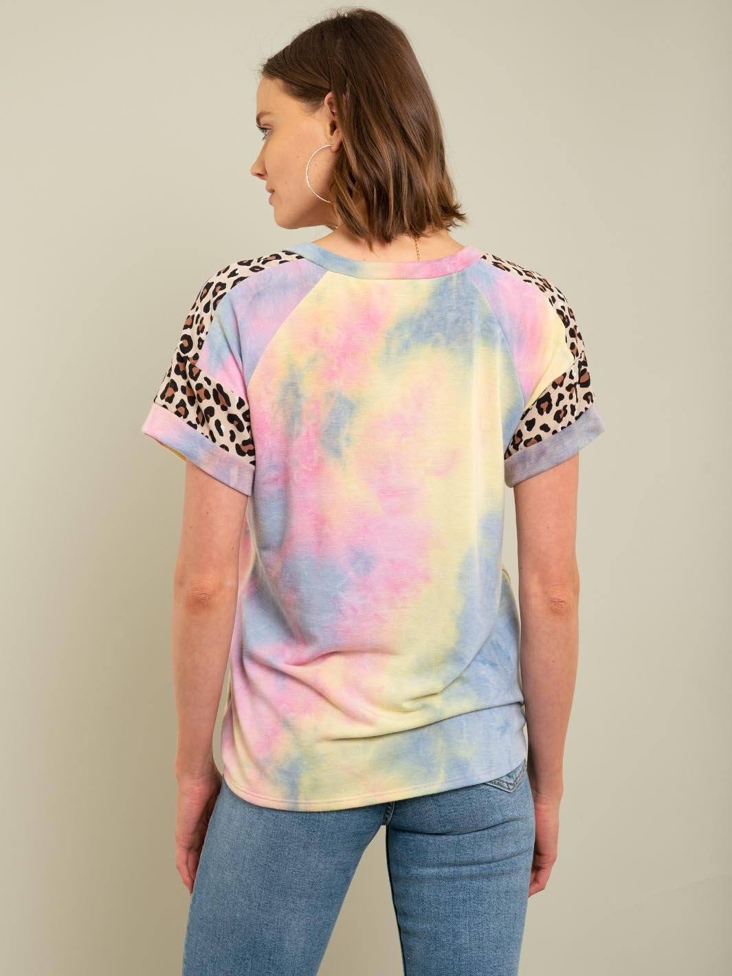 WOMEN'S V-NECK TIE DYE TOP