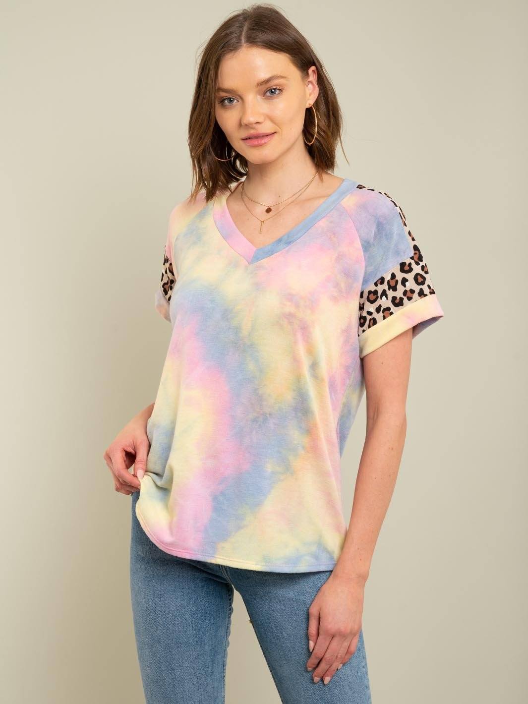 WOMEN'S V-NECK TIE DYE TOP