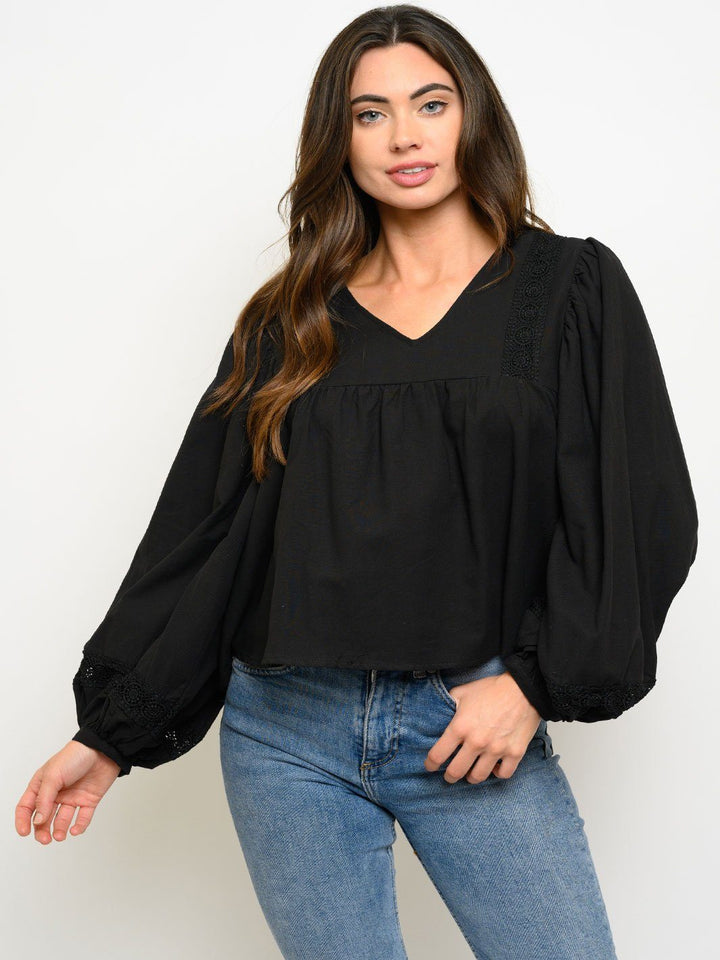 WOMEN'S V-NECK LONG SLEEVE TOP