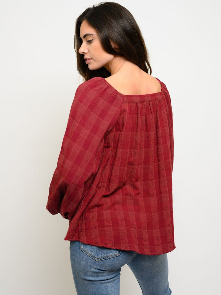 WOMEN'S LONG SLEEVE ROUND NECK TOP