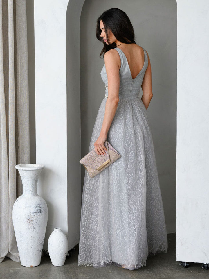 WOMEN'S SLEEVELESS V-NECK PEARL DETAILED LACE GOWN MAXI DRESS