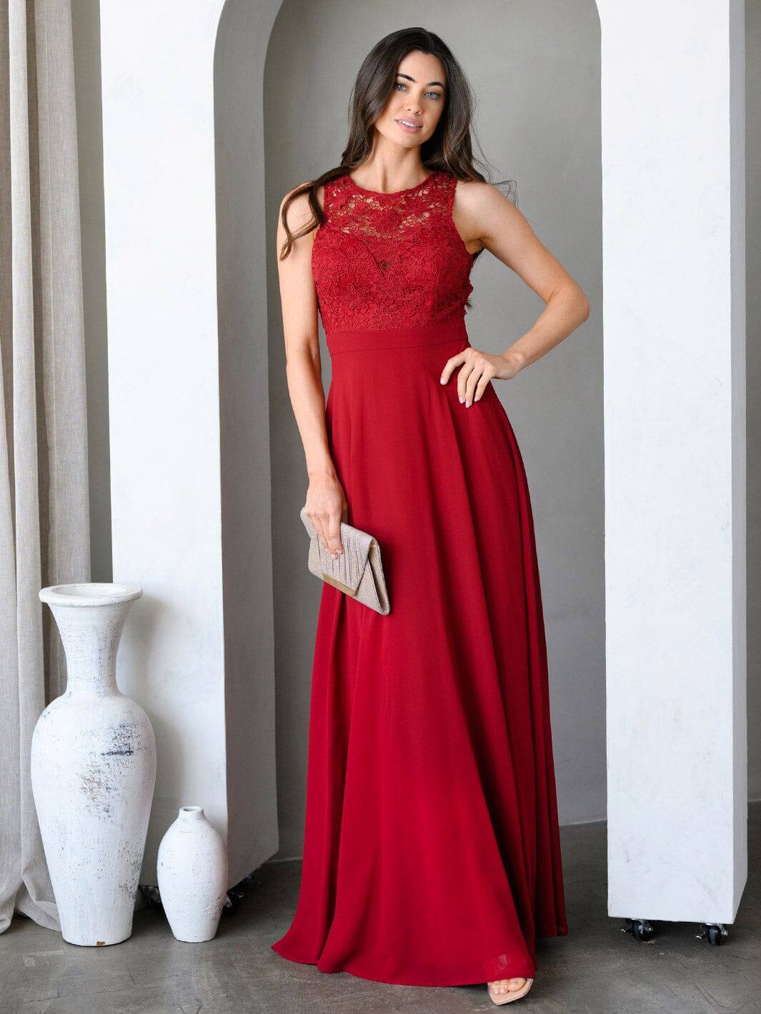 WOMEN'S SLEEVELESS BACK DETAILED LACE MAXI DRESS