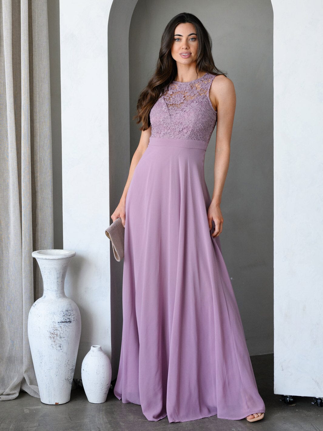 WOMEN'S SLEEVELESS BACK DETAILED LACE MAXI DRESS